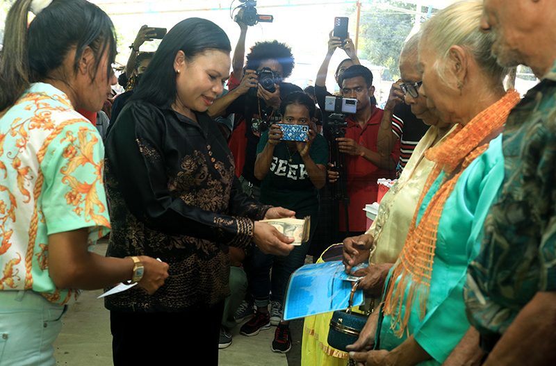 Pemerintah mulai berikan subsidi $200 pada setiap Kepala Keluarga di Dili