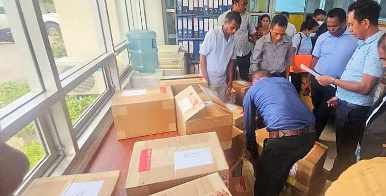 16.000 buku paspor tiba di TL, Ditjen Layanan Notaris mulai proses 140 e-passport  