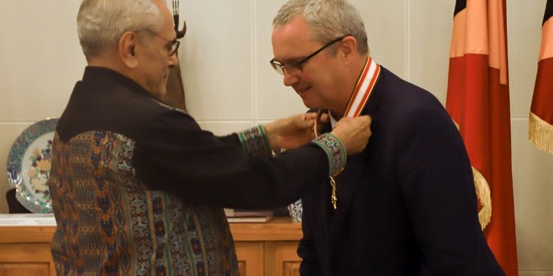 Presiden Horta anugerahkan penghargaan ‘Ordem de Timor’ pada Philip Hewitt  