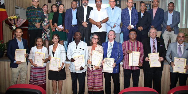 Pemerintah memberikan sertifikat kewarganegaraan Timor-Leste kepada 186 WNA