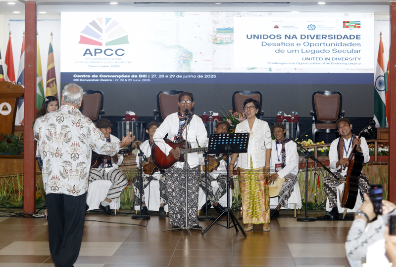 Jenis musik Keroncong : warisan budaya Portugis di Tugu Indonesia