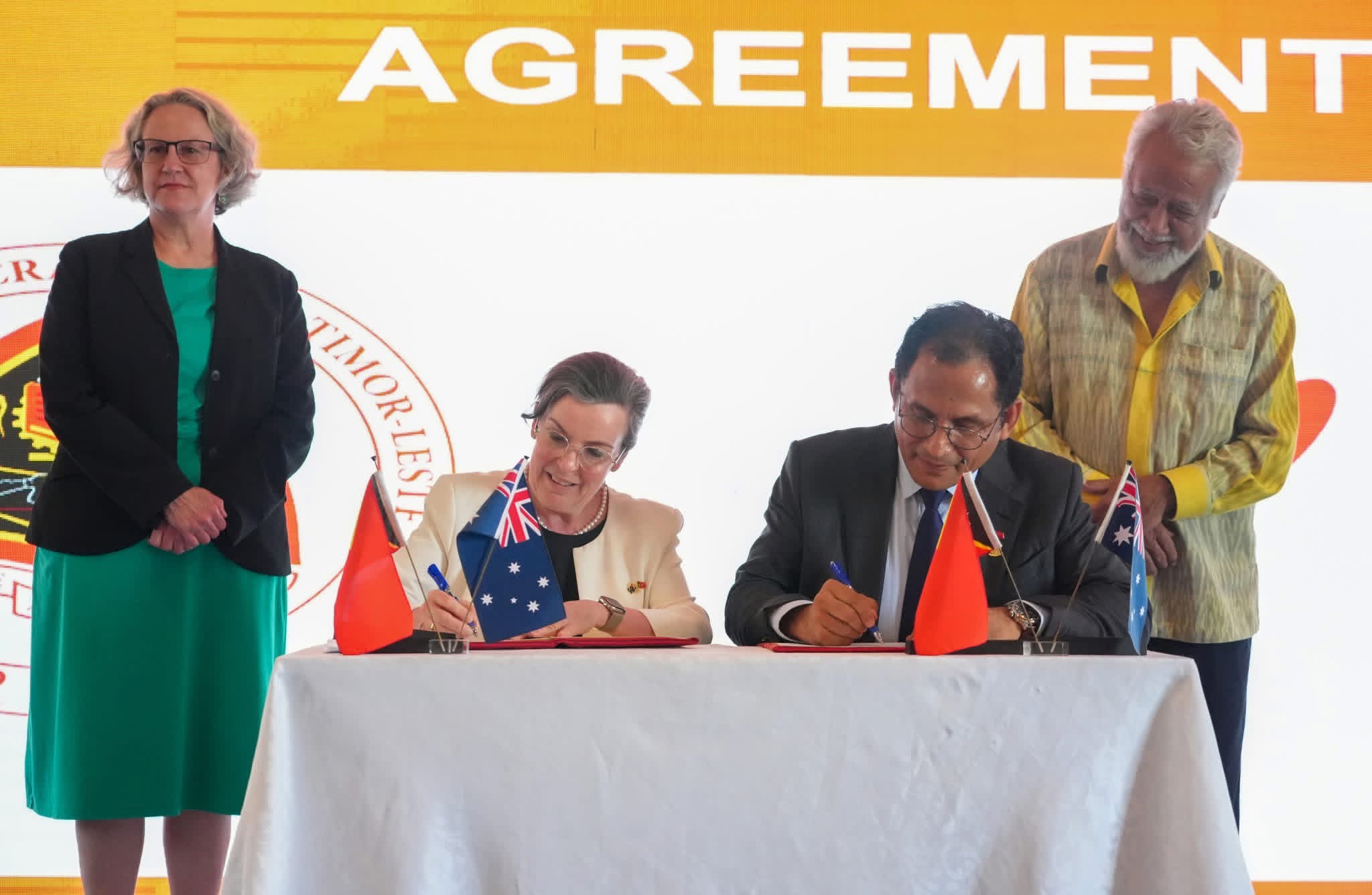 MPRM dan Woodside tandatangani perjanjian kerjasama sama proyek TLNG