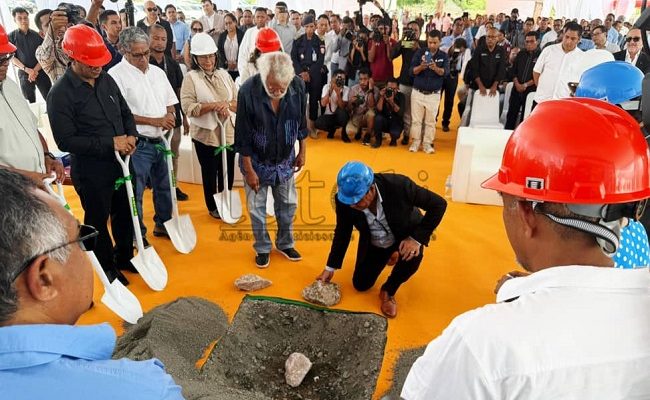 ETO Resmi mulai proyek industri di Manatuto dengan peletakan batu pertama   