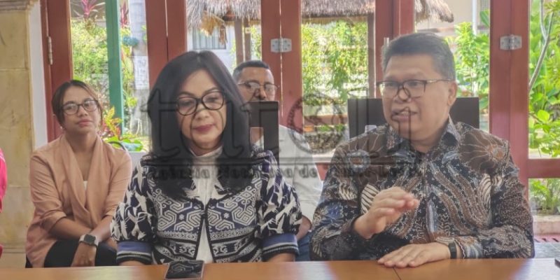 Dubes Okto dan Istri kenang kerjasama dan kehangatan masyarakat Timor-Leste   
