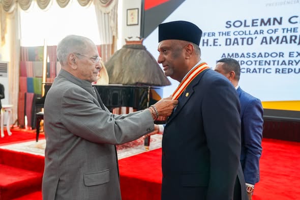Dubes Malaysia Amarjit dianugerahi penghargaan medali oleh Presiden Republik 