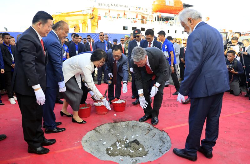 Sambut Keketuaan ASEAN 2029, TL lakukan peletakan batu pertama Pusat Konvensi Internasional