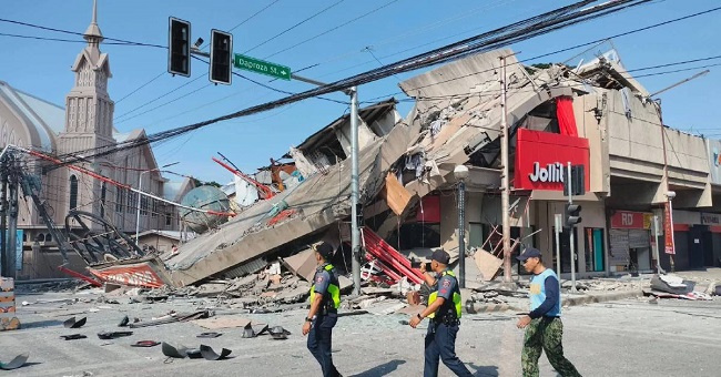 Gempa 7,8 Magnitudo Guncang Mindanao, Filipina keluarkan peringatan Tsunami   