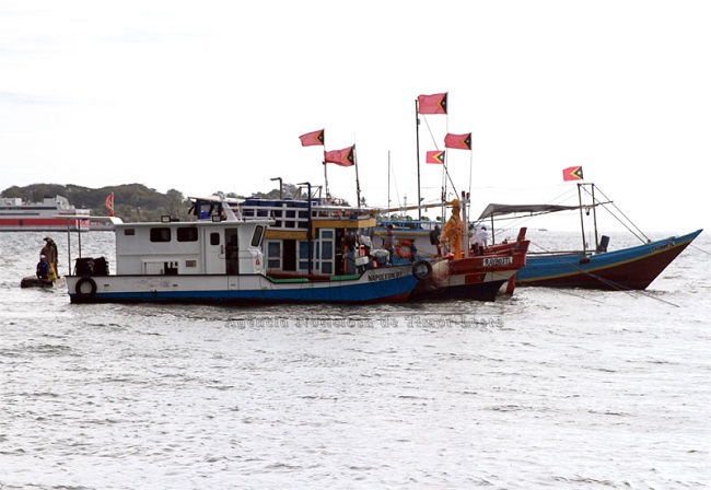 Pemerintah luncurkan empat kapal dukung penangkapan ikan di laut pantai selatan